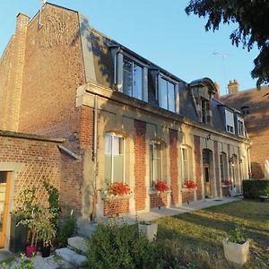 Chambres D'Hotes Noir Lion